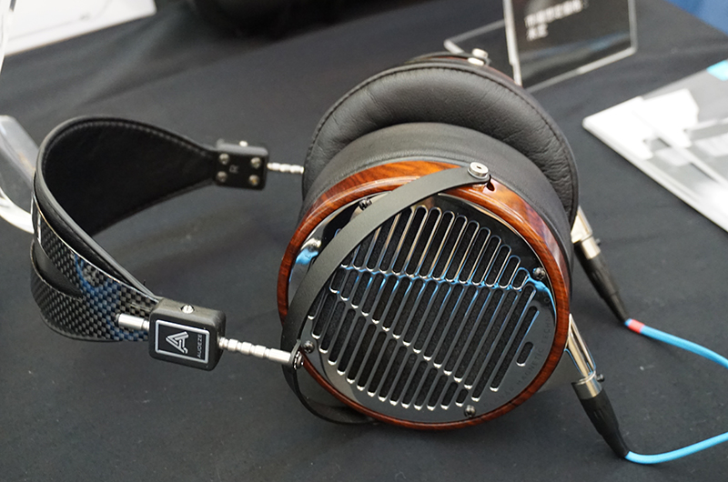 AUDEZE LCD-4 平面駆動型 ヘッドフォン ヘッドホン - オーディオ機器