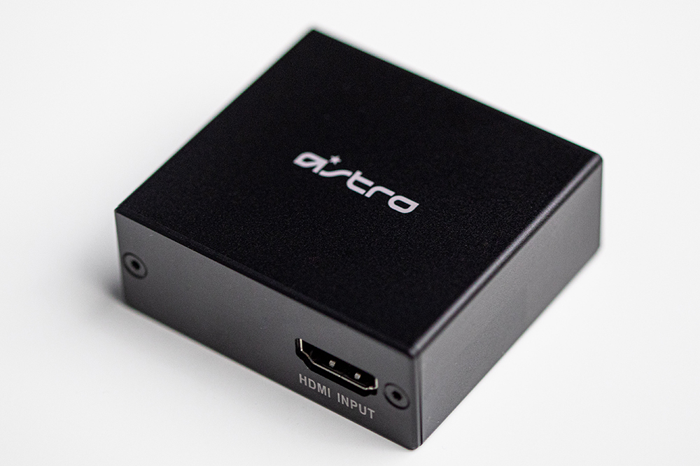 ASTRO、HDMI信号を光デジタルに変換するアダプター。PS5での使用を想定