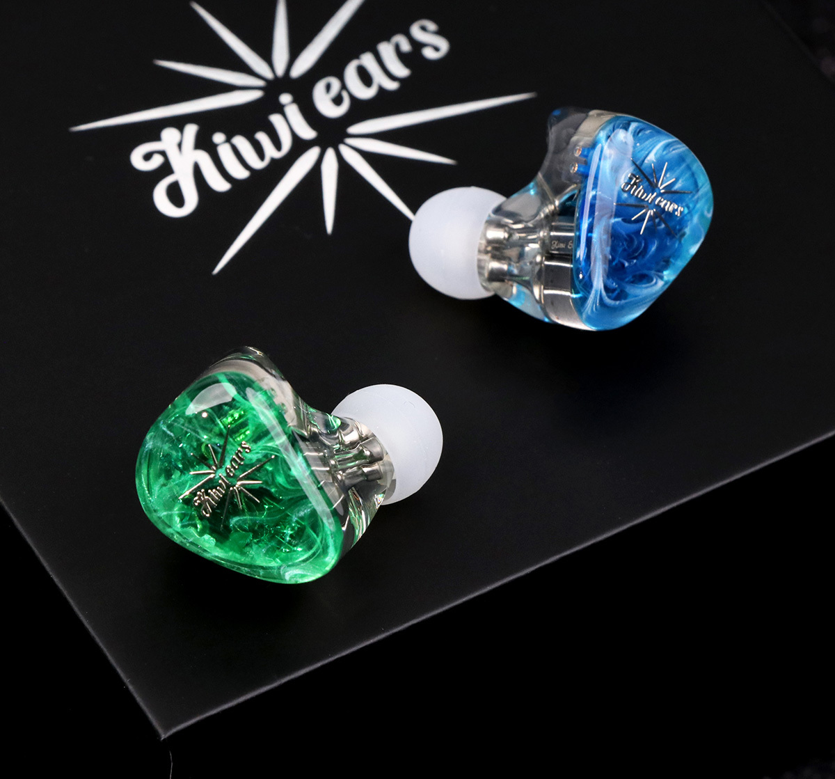 ナイコム、「Kiwi Ears」製品を取扱開始。第一弾は8BA搭載IEM ...