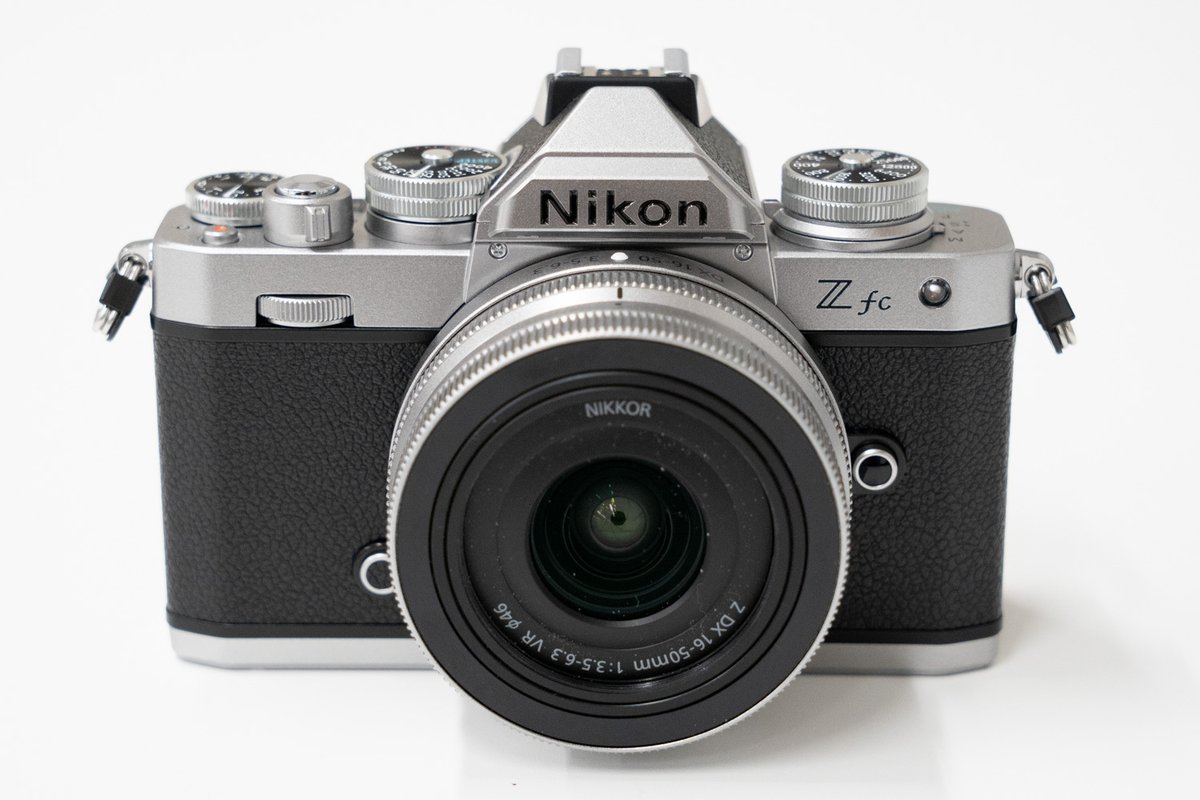 ニコン、80年代のカメラデザインを盛り込んだAPS-Cミラーレス一眼「Z fc」 - PHILE WEB