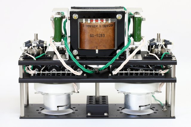 真空管アンプ用大容量電源トランス - オーディオ機器