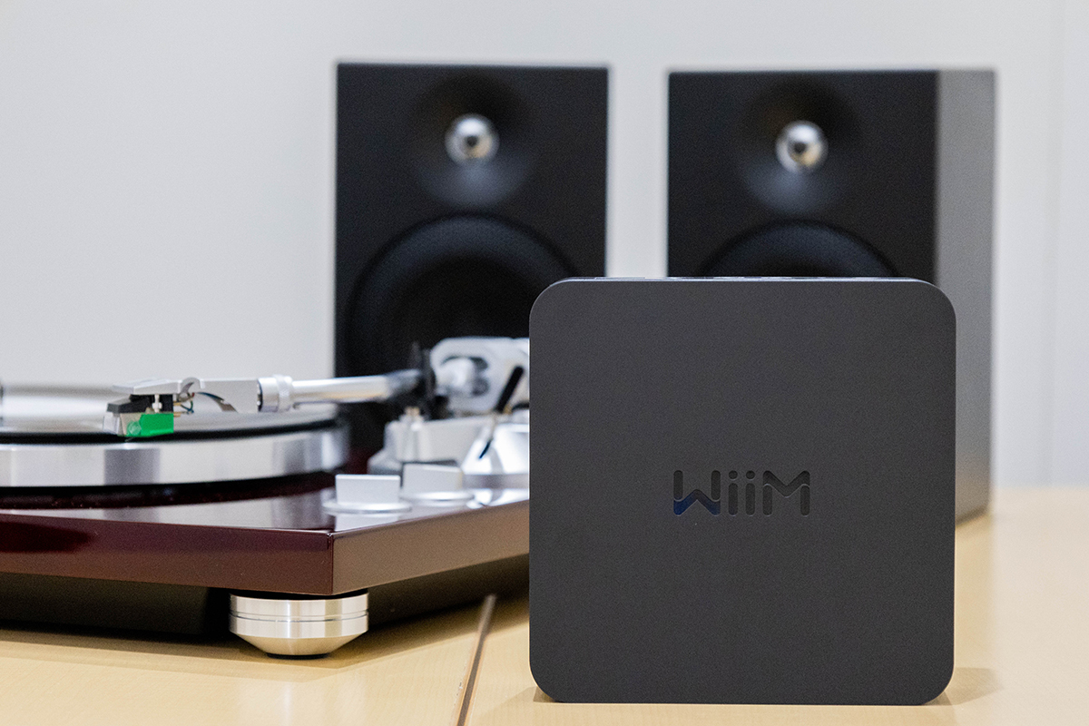 オーディオ的にもガジェット的にも遊べるハイコスパプレーヤー「WiiM」。アナログプレーヤーやTWSとの組み合わせもチェック！