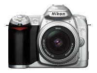ニコン、“家族みんなで楽しめる”デジタル一眼レフカメラ「D50」を発売