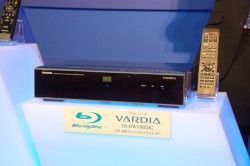 更新】東芝・初のBDレコーダー“VARDIA”3機種を発表 － BDプレーヤーも