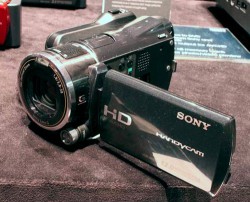 ソニー、広角29.8mmモデルなど“Handycam”6機種発売 － 全機種