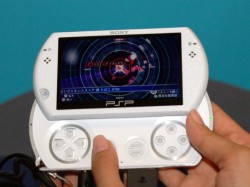 SCE、「PSP go」を1万円値下げし16,800円で販売 - PHILE WEB