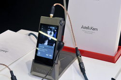 iriver - 【ジャンク】Astell&Kern AK300とAK380AMPセットの+showroom