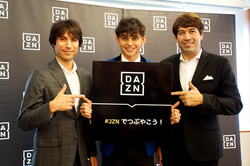 Dazn Jリーグ ゾーン にmcと解説者を起用 サッシャさんら 顔に負けない 濃い 内容に Phile Web