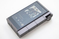 Astell&Kern、ES9038PROデュアル搭載/出力12Vの重量級DAP「KANN CUBE」。約20万円 - PHILE WEB