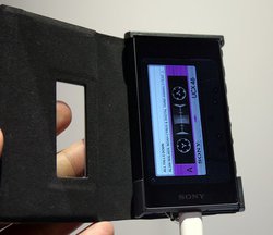 IFA＞ソニー、カセットテープ時代の名機「TPS-L2」デザインの新 