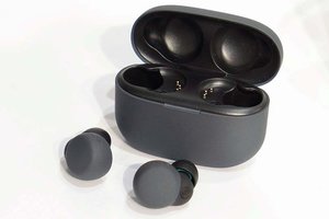 ソニー、SixTONESメンバーが「LinkBuds S」を初体験する新CM。特設