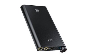 FiiO、MQAフルデコード対応のポタアン「Q3 MQA」。XMOS製USB