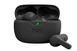 CES＞JBL、完全ワイヤレスイヤホンのミドル・エントリー機に形状の