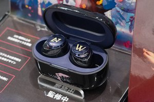 ポタフェス＞AVIOTなど「骨伝導」アピール／JBLはゲーミングも人気