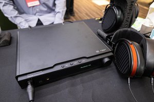 ヘッドフォン祭＞HiFiMAN、“ヒマラヤDAC”とA級アンプ融合「SERENADE