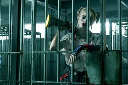 ジョーカーの元カノが大暴れ ハーレイ クインの華麗なる覚醒 Birds Of Prey Uhd が6 10に発売 Phile Web