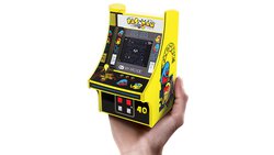 ミニチュアゲーム機『レトロアーケード』に、「パックマン」40周年記念のゴールドモデル - PHILE WEB