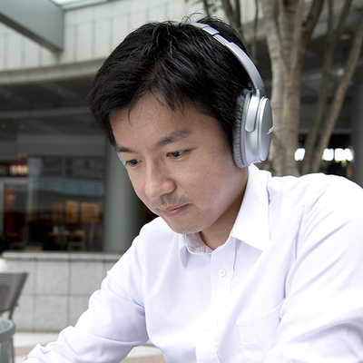 ボーズ「QC35」を西新宿のビジネスマンが体験！ワイヤレス＋ノイズ