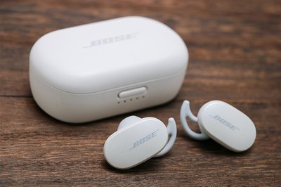 Bose QuietComfort Earbuds」の“圧倒的なノイキャン性能”を使いこなす ...