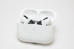 AirPods Pro用「コンプライ」を早速レビュー！絶妙な着け心地で