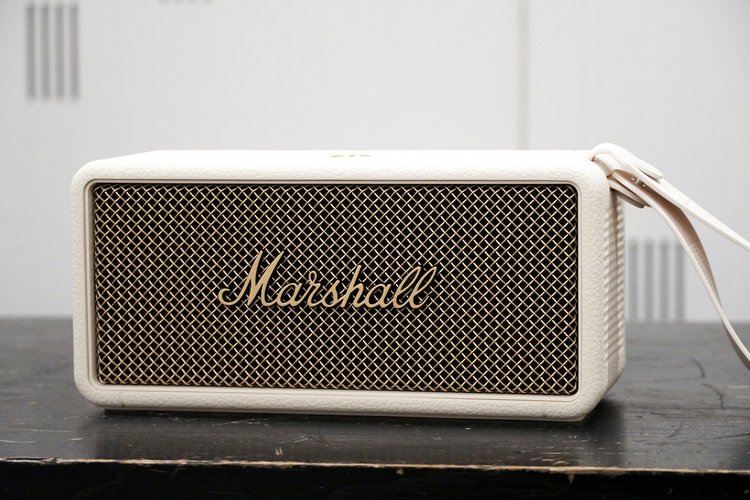 心震えるMarshallサウンドがどこでも聴ける！「Middleton」はポータブルスピーカーの域を超えた逸品だ (2/3) - PHILE WEB