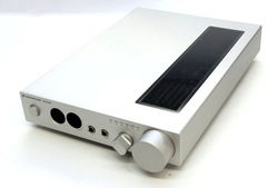 ゼンハイザー初のヘッドホンアンプ「HDVD 800」「HDVA 600」徹底
