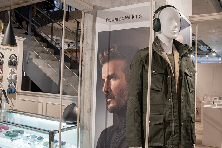 ERɁuBowers & Wilkins AOYAMAvI[vBgwbhzEo[hVA^[[p