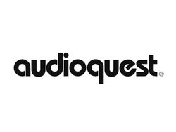 audioquestAfW^֘AP[u910󒍕lグ