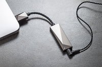 Astell&Kern、「AK HC2」大橋彩香コラボモデルの一般販売開始 - PHILE WEB