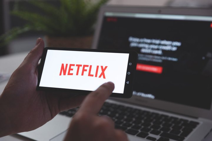 Netflix̍LቿivAItCłȂ\yGadget Gatez